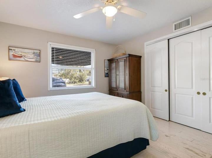 2Bed/2Bath Condo Next To Siesta Key ~A Hidden Gem Сарасота Екстериор снимка